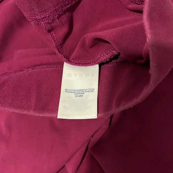 Land’s End Women’s Starfish Mid-Rise Straight Leg Pants Size Medium Fuchsia - Picture 4 of 8